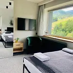 Makuchowka Apartment