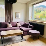 Makuchowka Apartment *