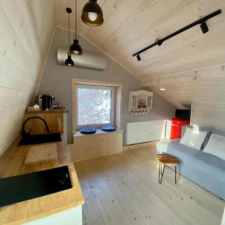 Makuchowka アパート コルビエルフ